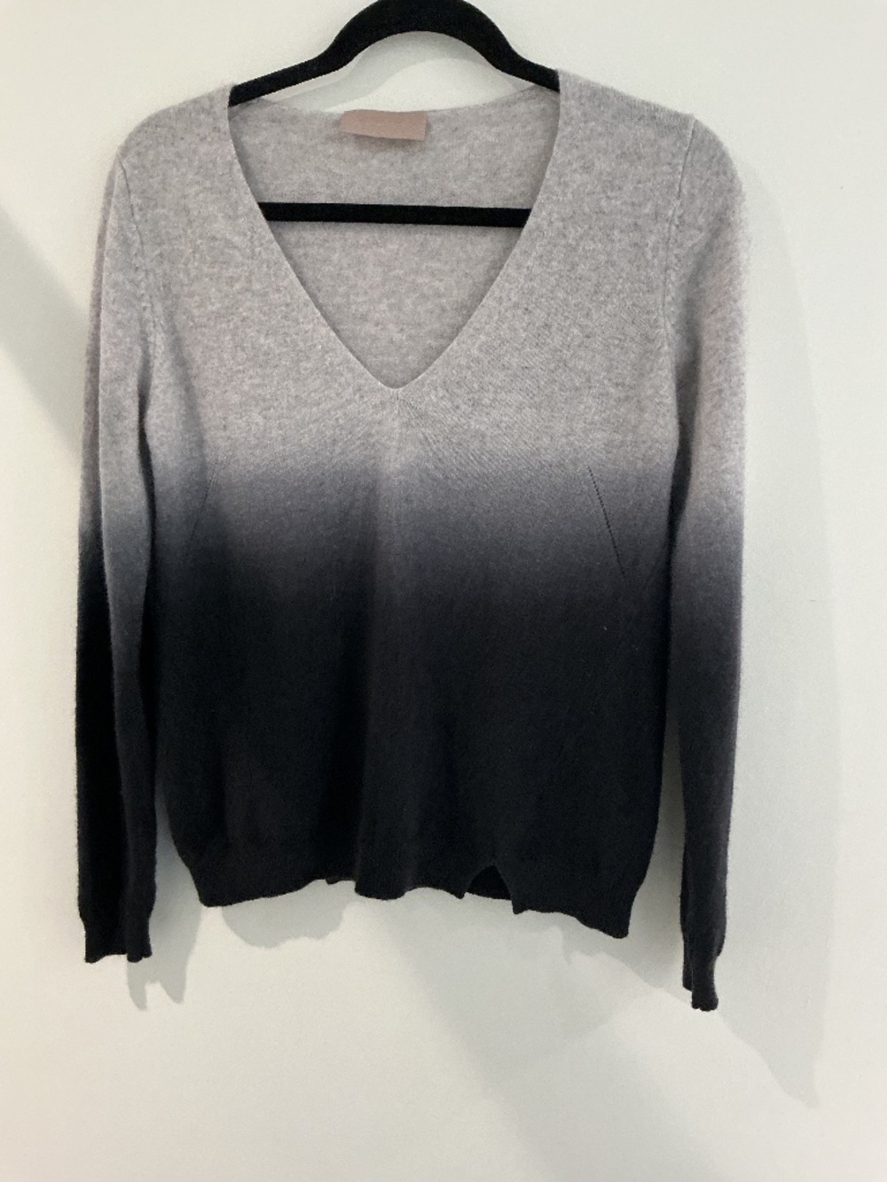 Georges Rech 100% Cashmere V-Neck Ombre Gradient Sweater Size M Grey Black